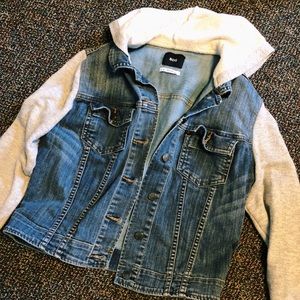 BDJ Jean jacket with cute sleeves and hood
